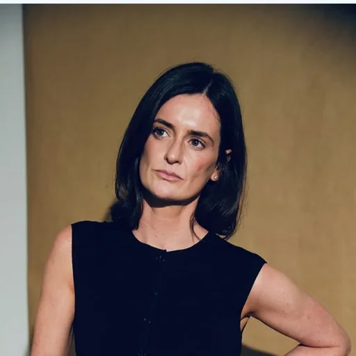 Dr Anna McKeogh